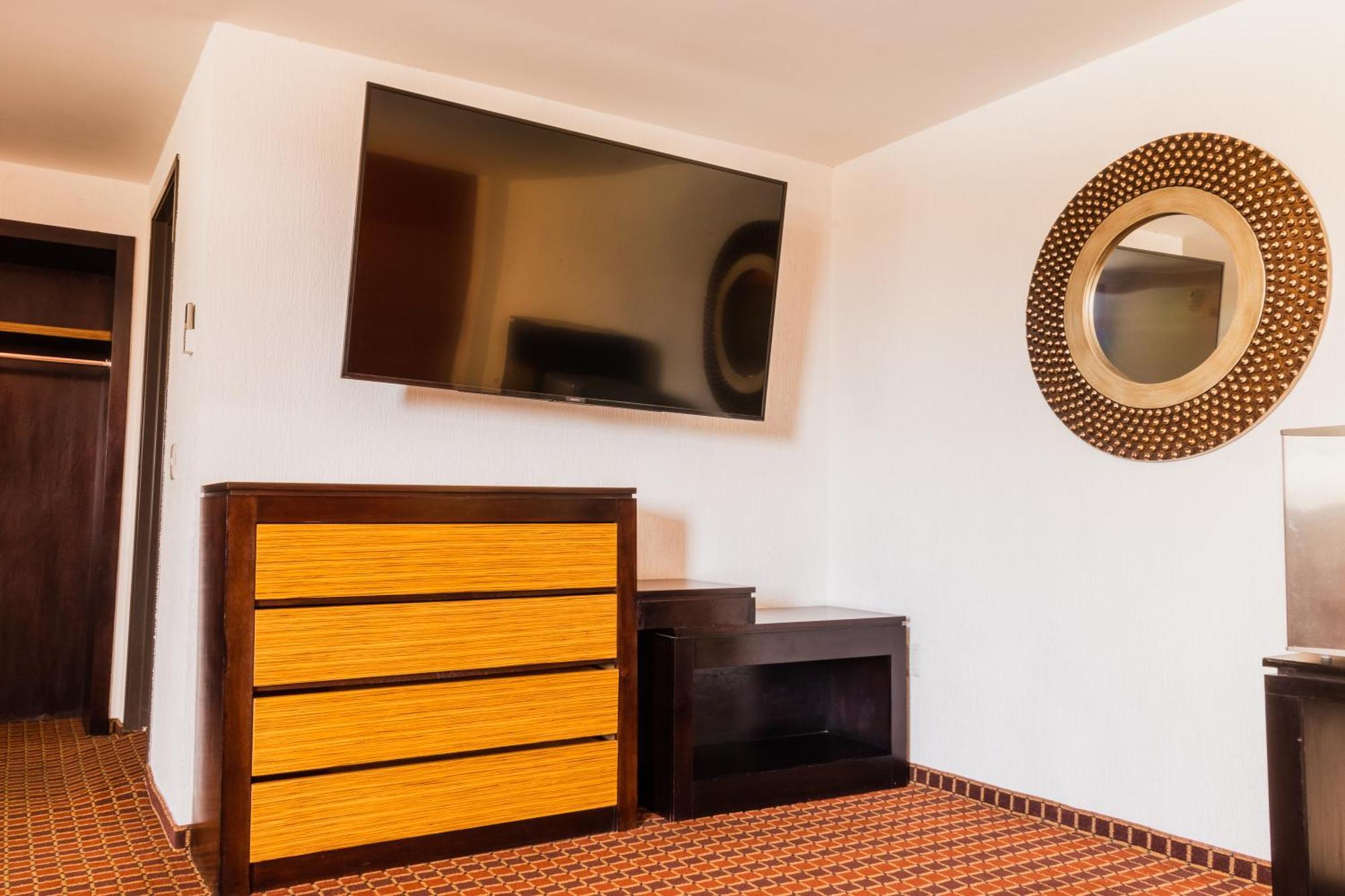 Paris Fc Hotel Poza Rica Екстериор снимка